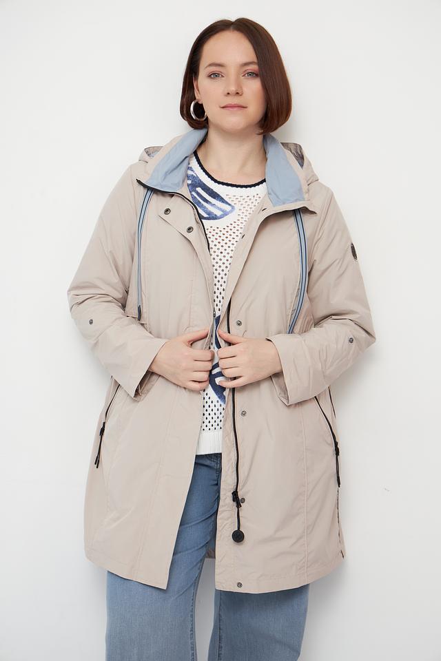 Плащ District бежевый с капюшоном